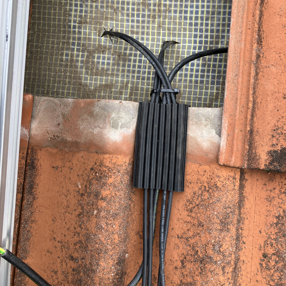 Kabeldurchführung Ziegeldach