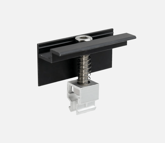 Montageset 2 PV-Module an Doppelstabmattenzaun, senkrechte Montage